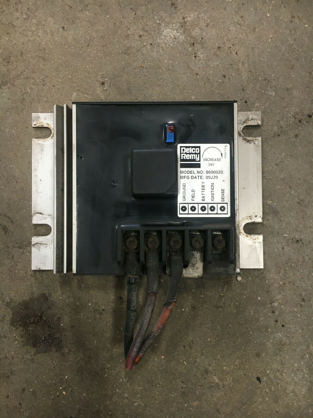 Delco Remy Voltage Regulator (8600028)