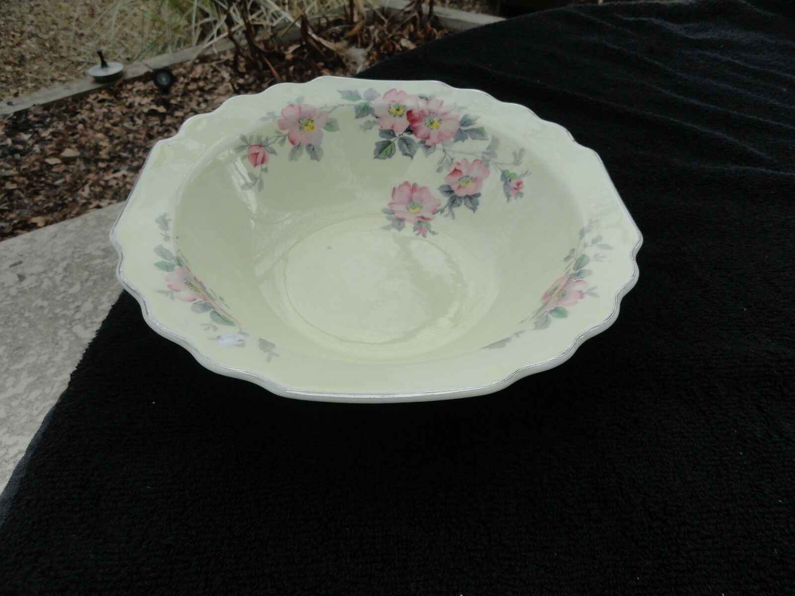 W. S. George Blossoms Canarytone Pink Flowers Gray Leaves Round Serving Bowl